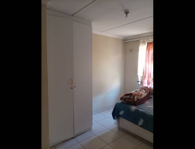 3 BEDROOM HOUSE FOR SALE IN UMLAZI BB